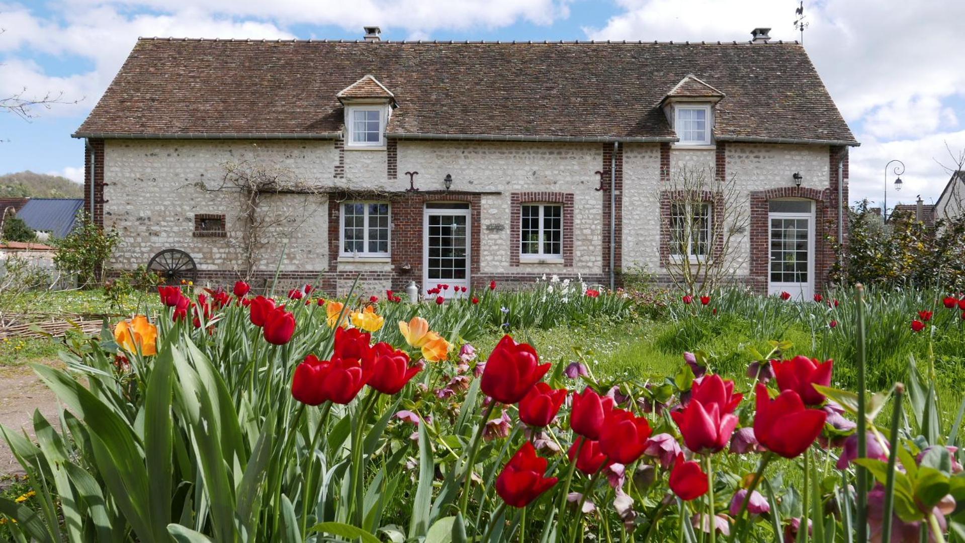 Les Jardins De Felicie Villa Poses Exteriör bild